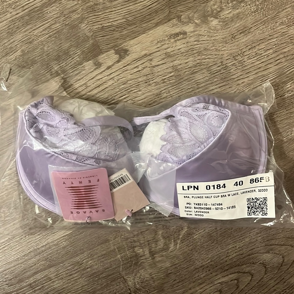 Fenty Bra 32DDD